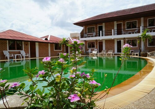 The Kata Resort, Забронировать Курортный отель Отели острова Пхукета с бассейном, Бассейн