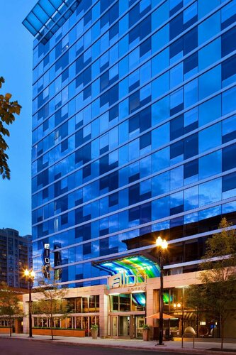 Aloft by Marriott Chicago Downtown River North, Забронировать Отель Отели Чикаго 3 звезды, рядом с Пляж Оак-стрит, 3*