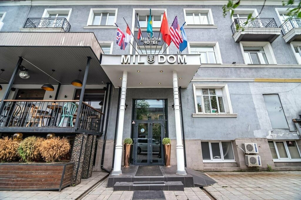 Mildom Premium Hotel