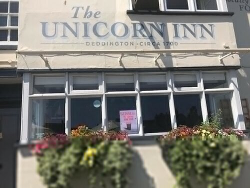 Unicorn Inn, Book Hotel Deddington Oxfordshire