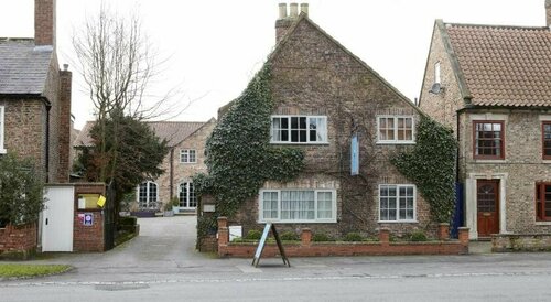 Fantinos, Book Hotel Hoteller i Yorkshire Moors med parkering, Parkering