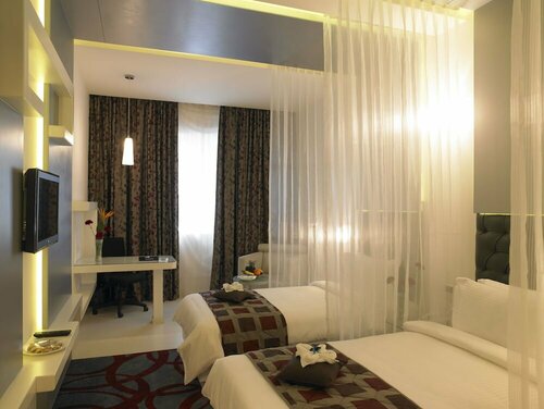 Blu Petal - A Business Hotel, Забронировать Отель Корамангала Бангалор