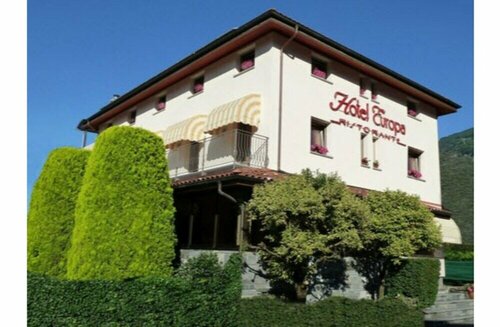 Hotel Europa - Sorico, Buchen Sie Hotel Sorico Comer See
