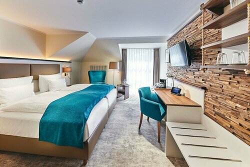 Dorint Strandresort & Spa Ostseebad Wustrow, Забронировать Курортный отель Отели земли Мекленбург-Передней Померания с бассейном, Бассейн