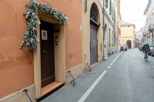 Good Morning Bologna, Забронировать Отель «постель и завтрак» Отели Болоньи с завтраком, рядом с Дворец Палаццо Ре Энцо, Завтраки