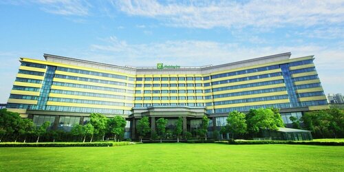 Holiday Inn Changzhou Wujin by IHG, Book Hotel Hotels in Changzhou with a Pool, Swimming Pool