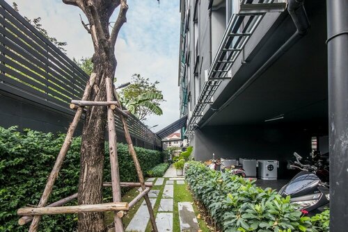 Nidhra, Rezervovat Hotel Hotely v Central Thailand se snídaní, Snídaně