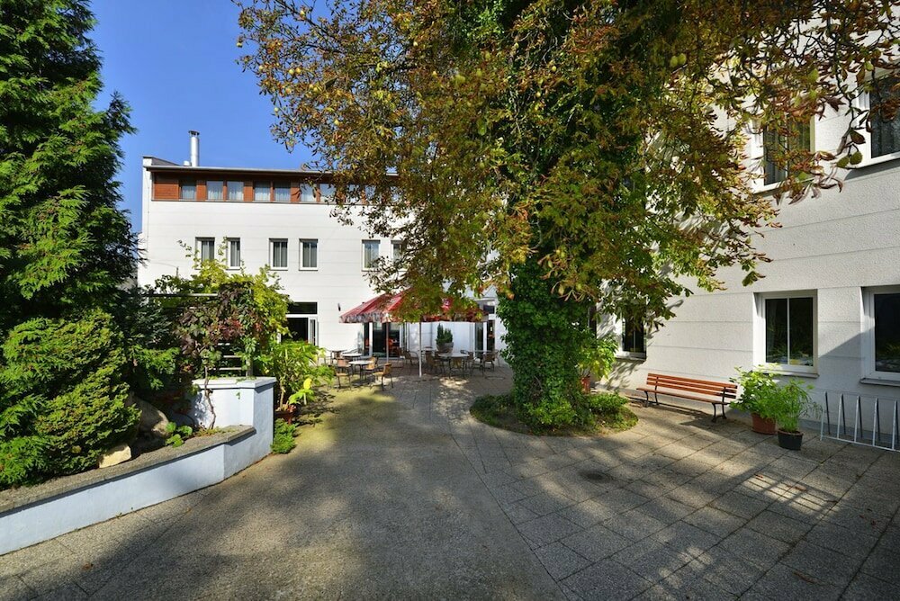 EA Hotel Populus