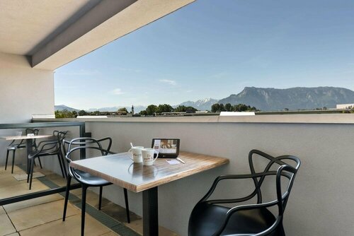 Four Points Flex by Sheraton Salzburg Messe, Забронировать Отель  