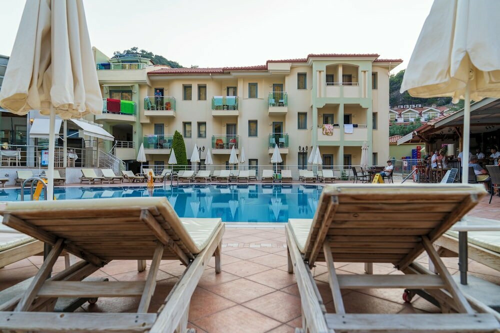 Belcehan Hotel