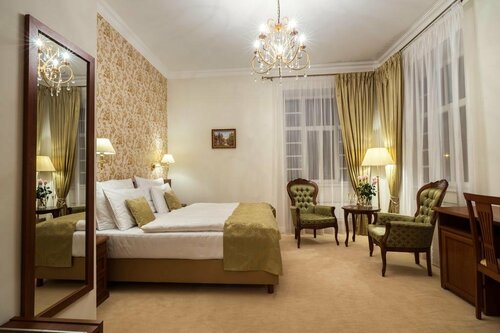 Boutique Hotel Katerina, Забронировать Отель Зноймо Thayatal