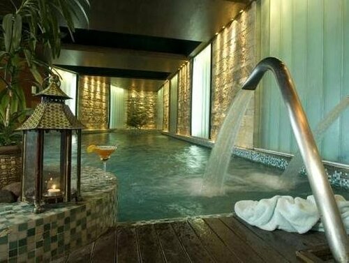 Imago Hotel & Spa, Rezervați Stațiune Hoteluri în Patagonia cu parcare, Parcare