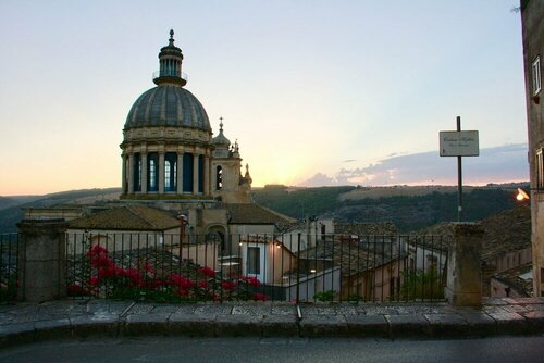 Il Duomo Relais, Rezervați Hotel Ragusa Noto Valley