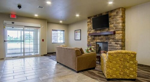 Cobblestone Hotel & Suites - Orrville, Book Hotel Orrville 