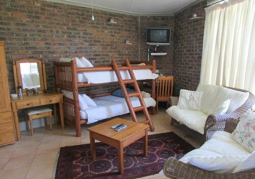 Absolute Leisure Cottages, Reservar Casa de férias Hotéis em Mhala com pequeno-almoço, Café da manhã