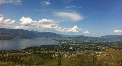 Hilltop Escape Bed & Breakfast, Book Hotel Kelowna Britisk Columbia