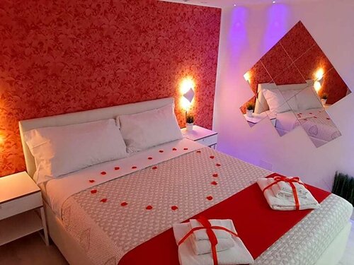Red House, Prenota Hotel Hotel a Capodimonte con colazione, Colazione