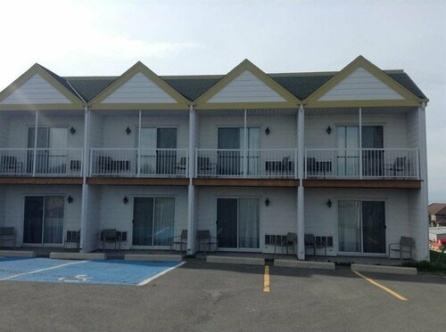 Mon Joli Motel, Book Motel Gaspé Peninsula Moteller, Motel