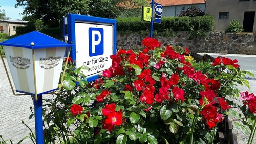 Logis L Auberge Gutshof, Prenota Ostello Hotel a Sassonia con parcheggio, Parcheggio