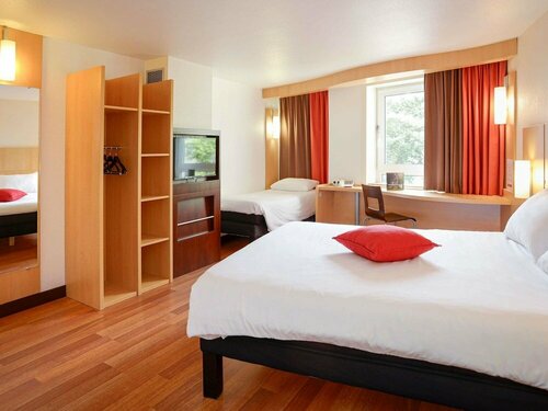 ibis Toulouse Centre, Забронировать Отель Тулуза Верхняя Гаронна, рядом с Театр Ля Аль о Грен