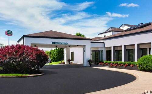 Courtyard Philadelphia Willow Grove, Prenota Hotel Willow Grove Philadelphia Metropolitan Area