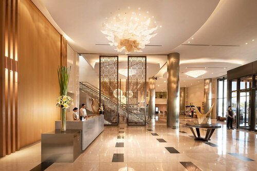 Hilton Clark Sun Valley Resort, Rezervovat Lázně / Resort Mabalacat Pampanga