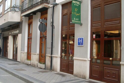 Hotel El Nogal, Забронировать Отель Вальядолид Valladolid Province