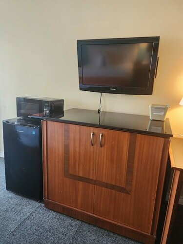 Howard Johnson by Wyndham Lindsay, Réserver Auberge  