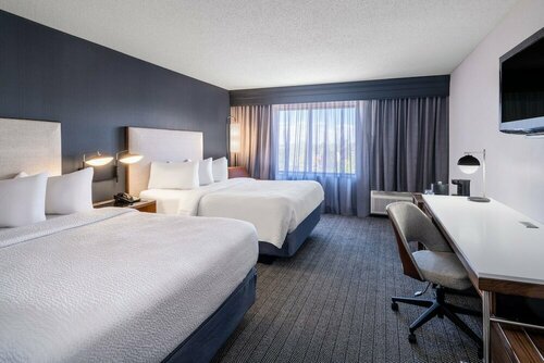Courtyard by Marriott Colorado Springs South, Book Hotel Hoteller i Columbia med parkering, Parkering