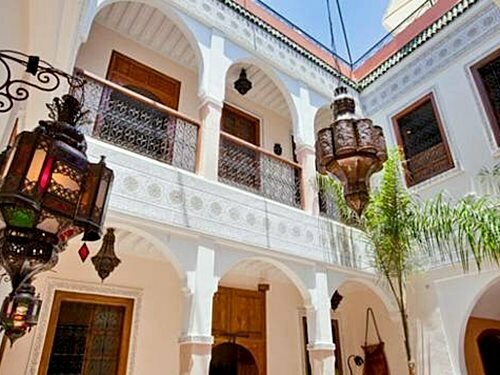 Riad Abbassia, Забронировать Отель Отели Марракеша с бассейном, рядом с Рынок в Медине, Бассейн