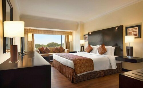 Ramada Plaza by Wyndham Karachi Airport Hotel, Rezerwuj Hotel Karāchi Pakistan
