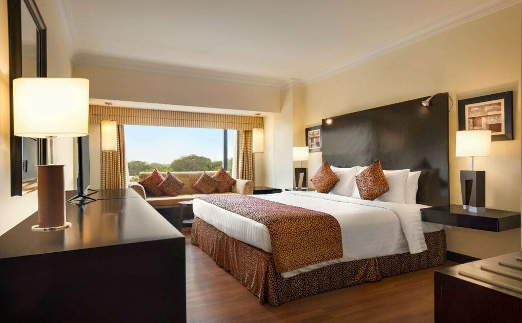 Ramada Plaza by Wyndham Karachi Airport Hotel