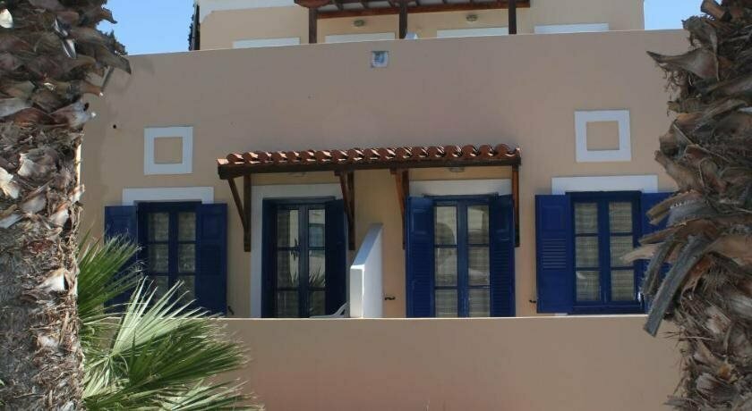 Vanas Apartments