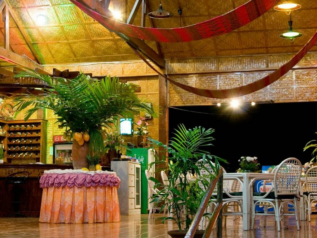 Dolores Tropicana Resort