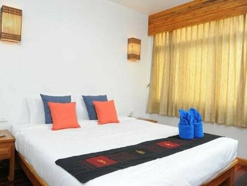 Sukkasem Hotel, Забронировать Отель Отели Нан с завтраком, Завтраки