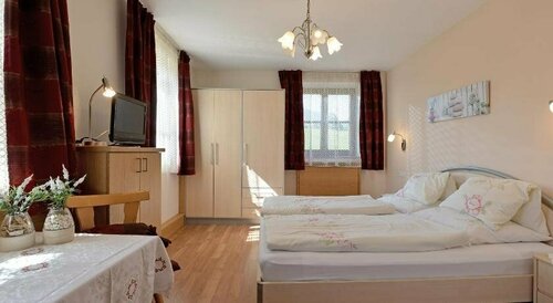 Bio Angererhof, Rezerwuj Hotel Hotele w Tyrol z Parkingiem, Parking