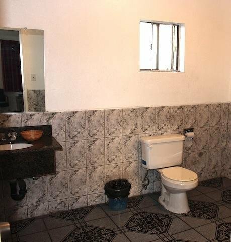 Beacon Motel, Забронировать Мотель Отели Лонг-Бич с парковкой, рядом с St. Mary Medical Center, Парковка