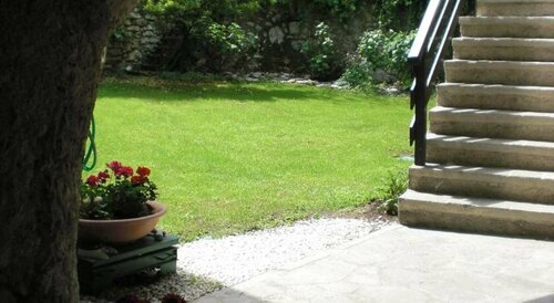B&B Ai Castagni, Забронировать Отель «постель и завтрак» Тенно Alto Garda e Ledro