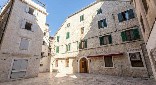 Borna and Franko Rooms Split city centre, Reserva ahora Hotel Hoteles en Croatian Islands con aparcamiento, Aparcamiento