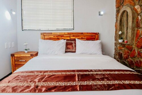 The Crib Guesthouse house, Забронировать Отель Сэндтон 