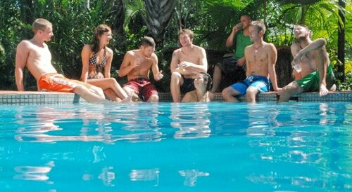 Dougies Backpackers Resort, Забронировать Хостел Хостелы Квинсленд, недорого, Хостел