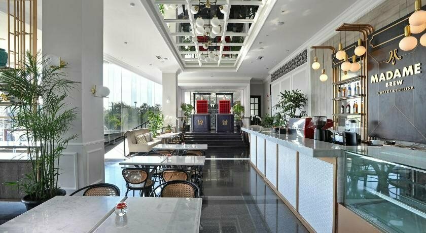 Brava Suites Surabaya