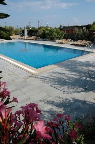 Assos Büyük Yıldızsaray Otel, Забронировать Отель Кадирга Ассос