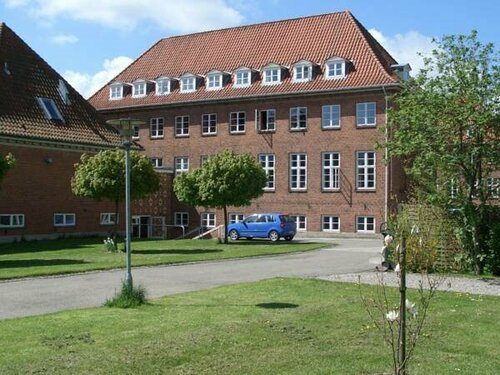 Emmaus Hostel, Забронировать Хостел Хаслев Остров Зеландия