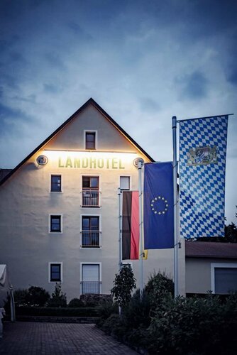 Landhotel Aschenbrenner, Rezerwuj Hotel Freudenberg Bawaria