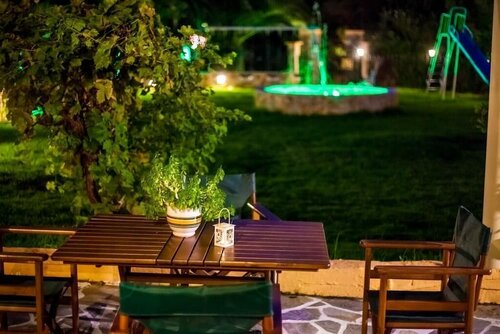Villa Nefeli Skiathos, Prenota Villa Koukounaries 