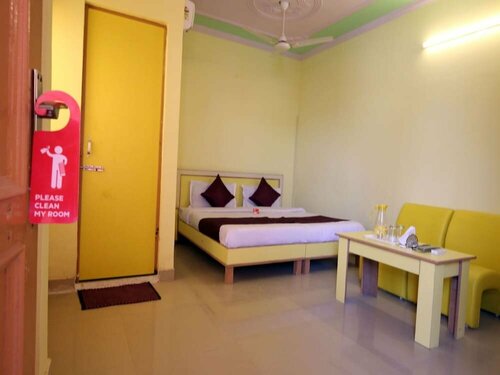 OYO 9038 Hotel Comfort, Book Hotel Hoteller i Chandigarh Region med parkering, Parkering