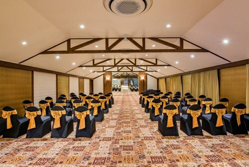 Della Resorts, Забронировать Курортный отель Хандала Лонавала