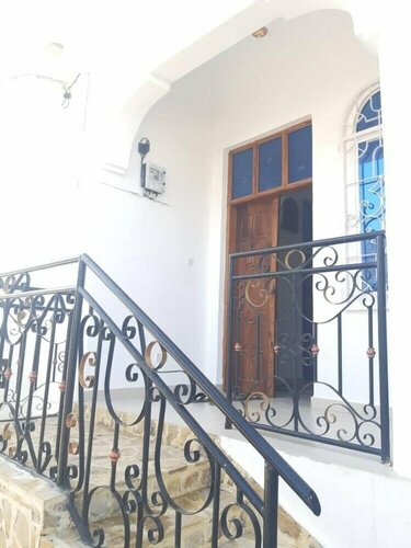 Storm Sailor Villa, Забронировать Вилла Отели Джамбиани с завтраком, Завтраки