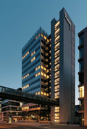 Ruby Luna Hotel Dusseldorf, Забронировать Отель Карлштадт Дюссельдорф, рядом с Церковь Святого Ламберта